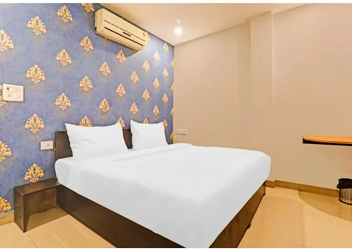 Lucknow Budget Hotel A G L Near Temple - Hygiene & Spacious Room - With Wifi- And Parking Facilities - Best Premium Hotel In Lucknow