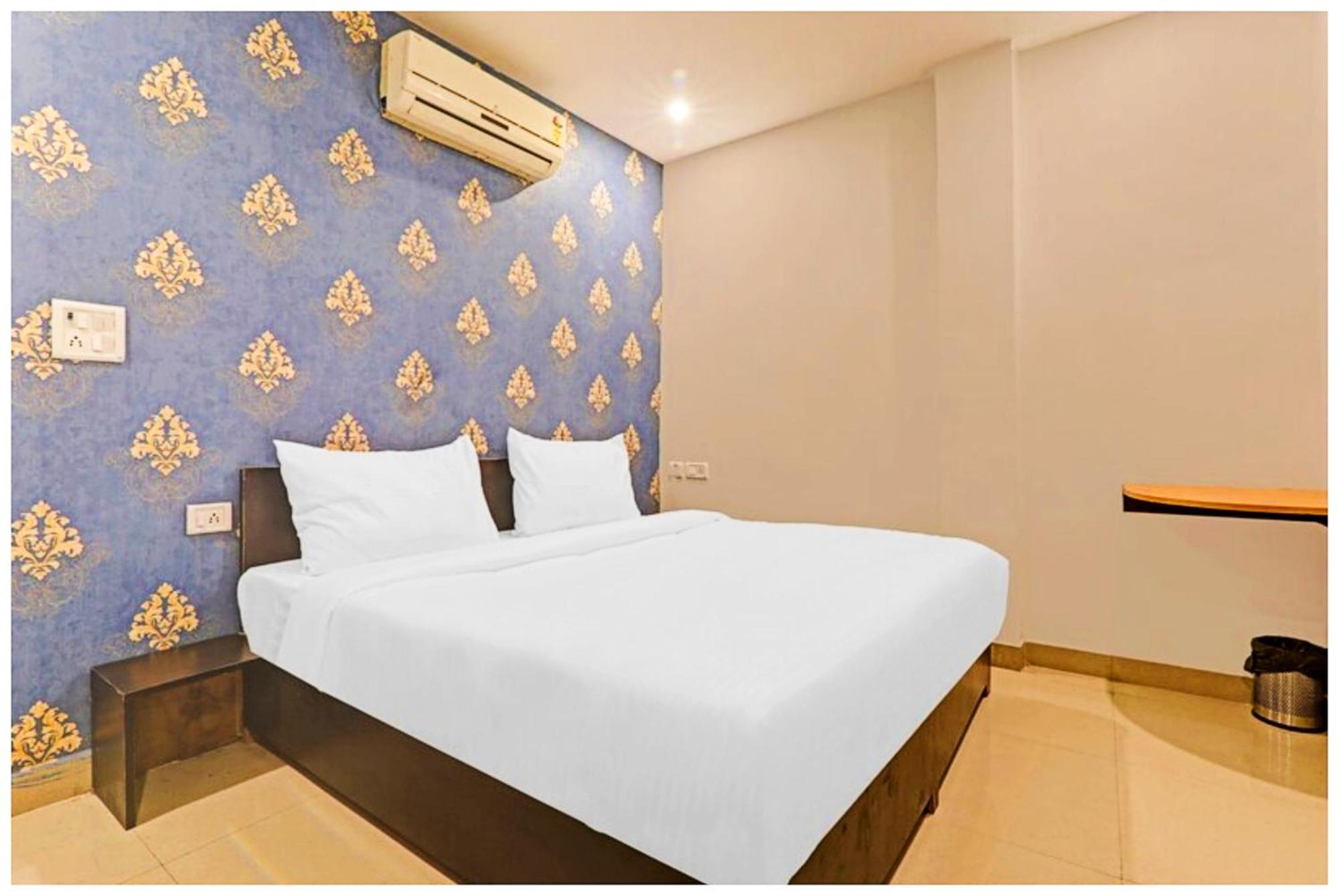 Budget A G L Near Temple - Hygiene & Spacious - With Wifi- And Parking Facilities - Premium In Hotel Lucknow